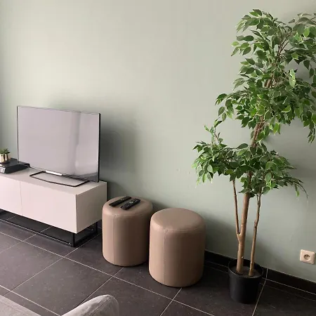 Het Perfecte Familieappartement Voor Jong En Oud! דירה